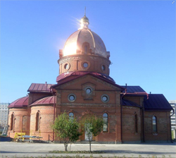 Православный храм на Шумакова. фото 2013 года