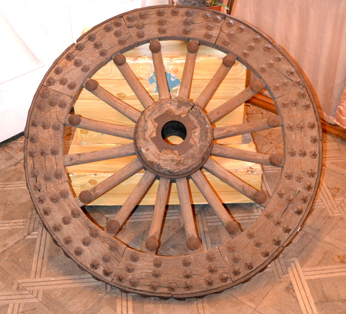 Китайское колесо в коллекции Бийского краеведческого музея