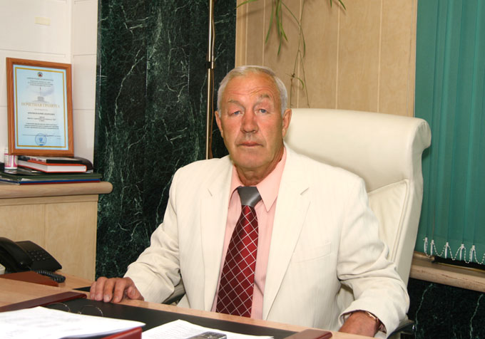 Юрий Андреевич Крючков, генеральный директор ООО «Пятачок» и ООО «КиТ». Фото 2009 года